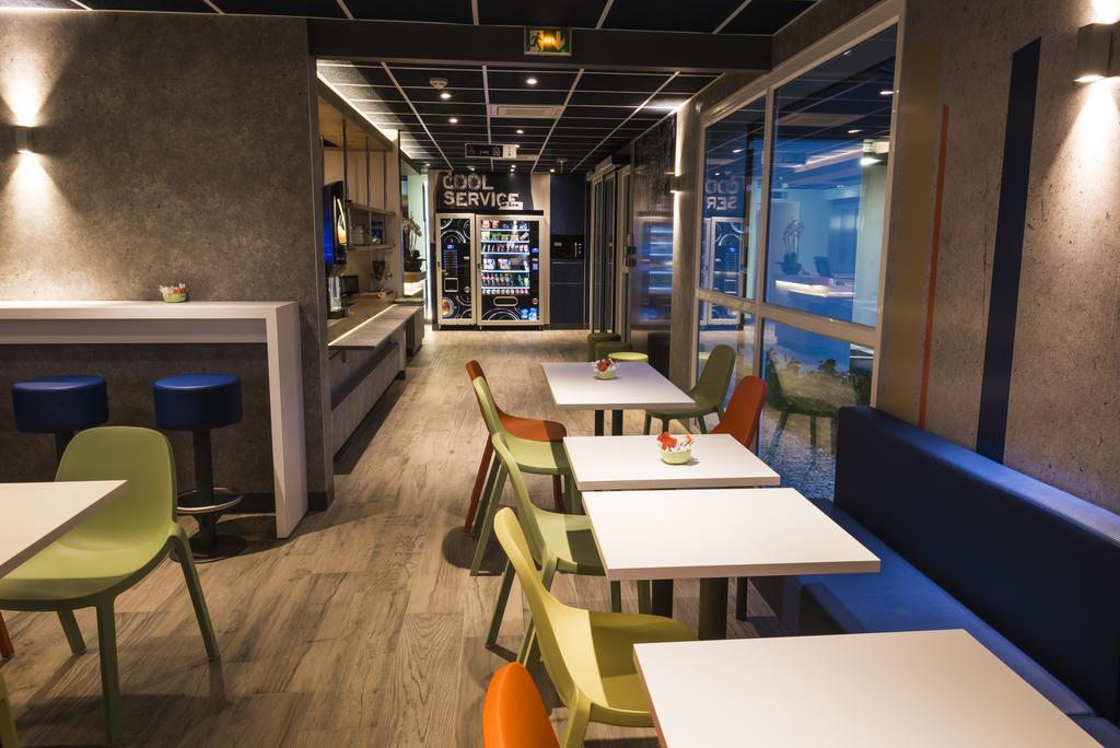萨朗什宜必思经济酒店 萨莱切 外观 照片